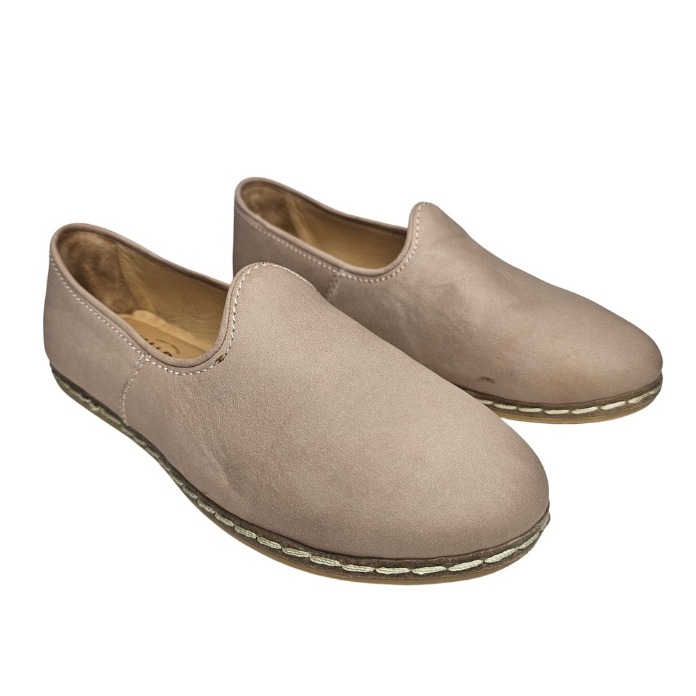 Charix Artisan Women 38 Taupe Leather Slip On Loafers Minimalist Comfort Shoes